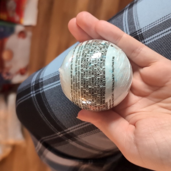 Body & earth ocean waves bath bomb - Picture 2 of 2